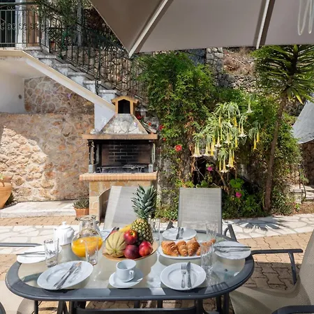 Adriana Sea View Villa